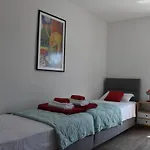 Villa Tara, 4 Bedroom With Heated Pool *