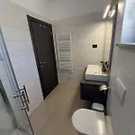 Villa Tara, 4 Bedroom With Heated Pool Medulin