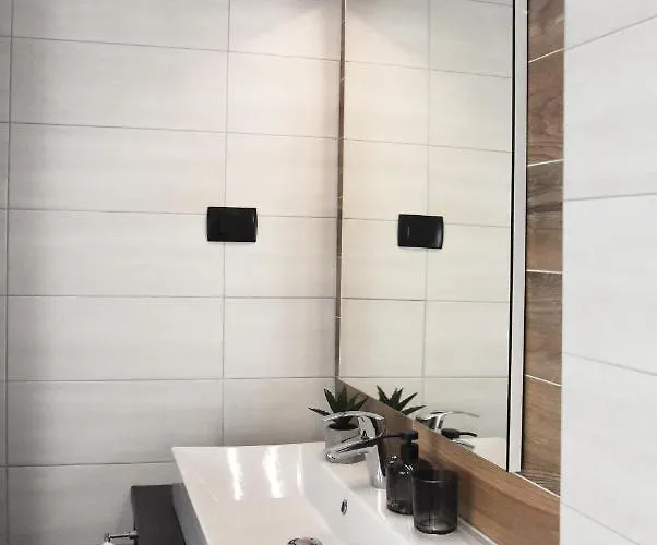 Tara, 4 Bedroom With Heated Pool ヴィラ