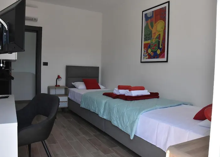 Villa Tara, 4 Bedroom With Heated Pool *