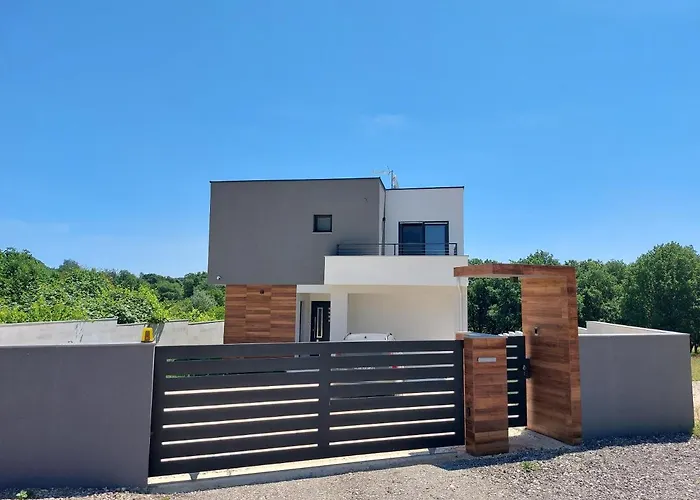 ヴィラ Tara, 4 Bedroom With Heated Pool *