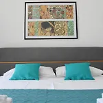 Villa Tara, 4 Bedroom With Heated Pool *