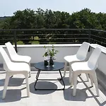 Villa Tara, 4 Bedroom With Heated Pool *