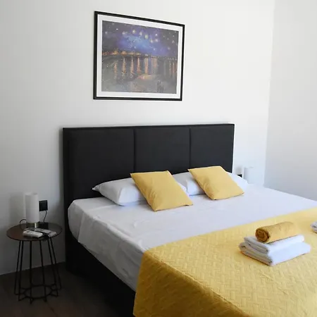 Tara, 4 Bedroom With Heated Pool Villa *